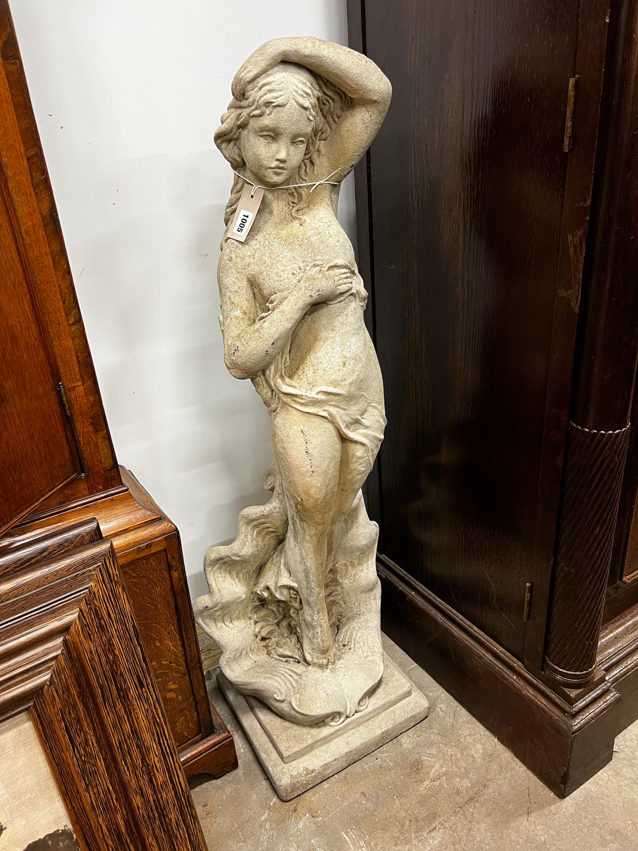 A reconstituted stone 'Venus' garden statue, height 109cm *Please note the sale commences at 9am.